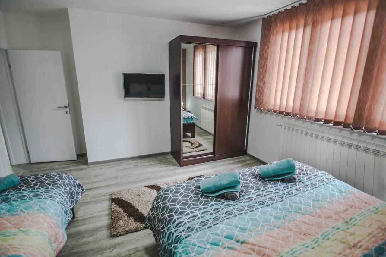 Kristal Apartmani Arandjelovac Εξωτερικό φωτογραφία