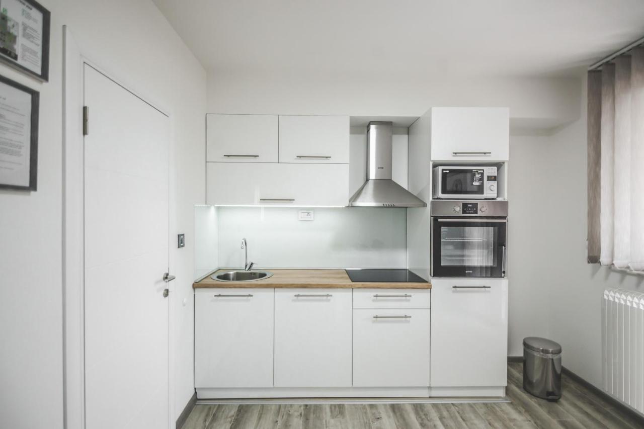 Kristal Apartmani Arandjelovac Εξωτερικό φωτογραφία